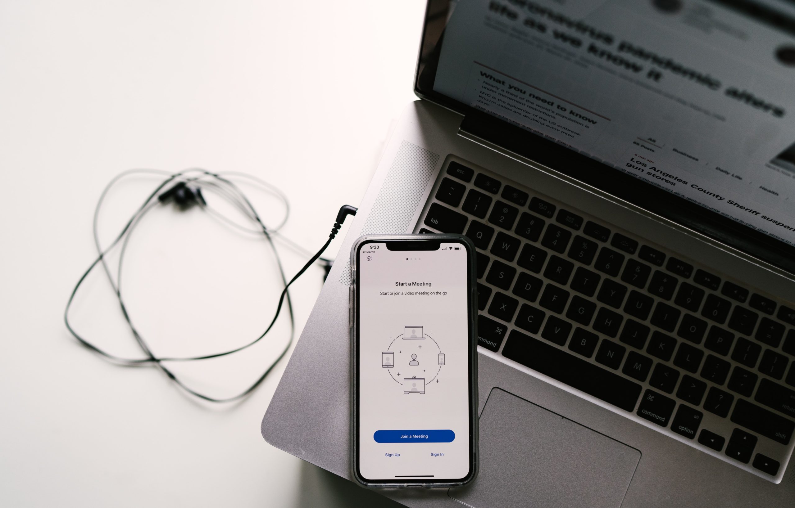 What Makes a Webinar Worth Attending (and Organising)?